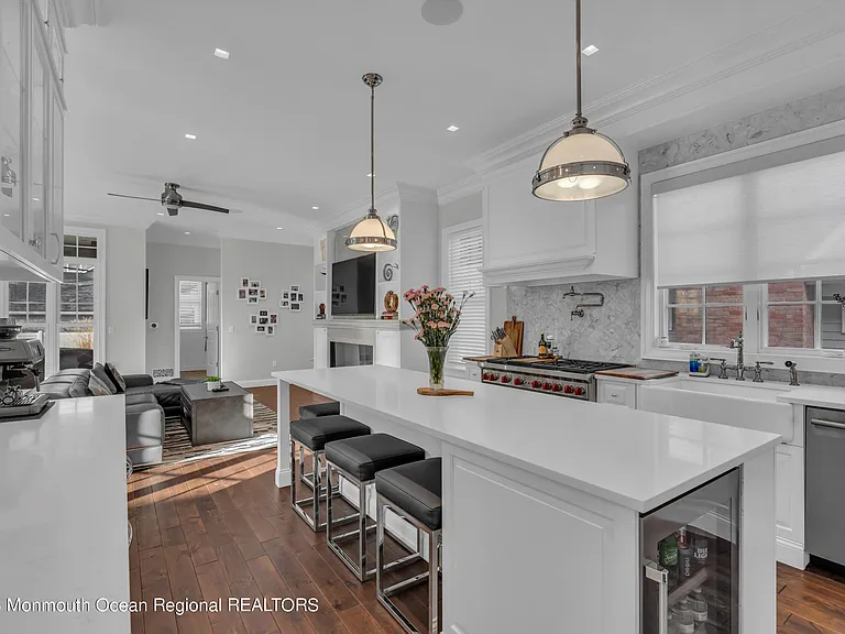 502 Brighton Ave — Photo 14