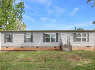 50 Old School House Rd, Mayo, SC 29368
