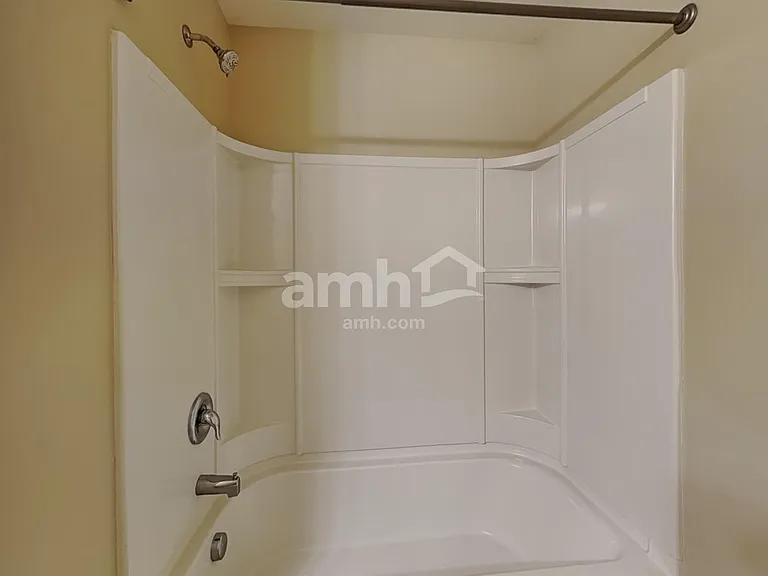 171 Plymouth Dr — Photo 15