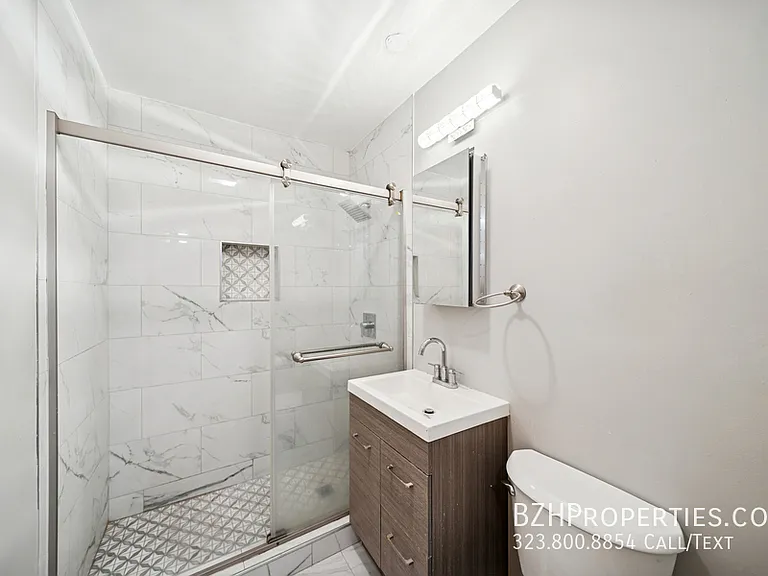 326 S Serrano Ave #4B — Photo 8