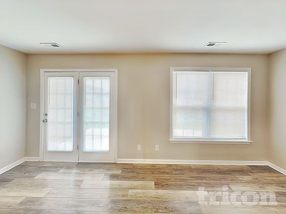 2nd image of 105 Arden Ct