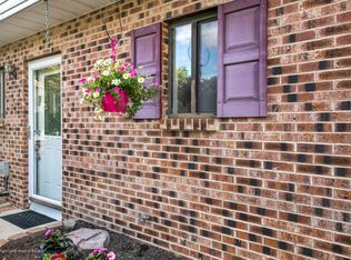 10 Desiree Ct, Howell, NJ 07731