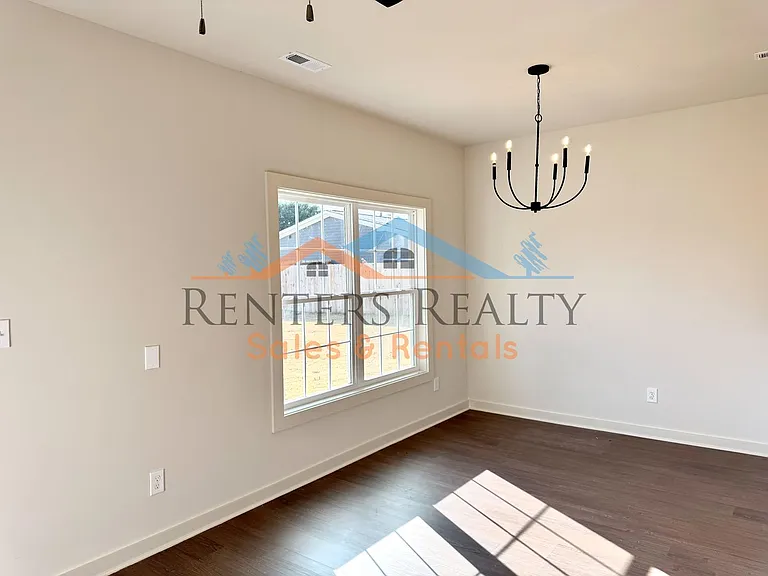 3611 8th Ave SW #B — Photo 8