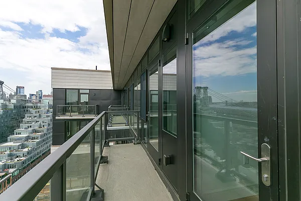 Rented by Nooklyn NYC LLC | media 116