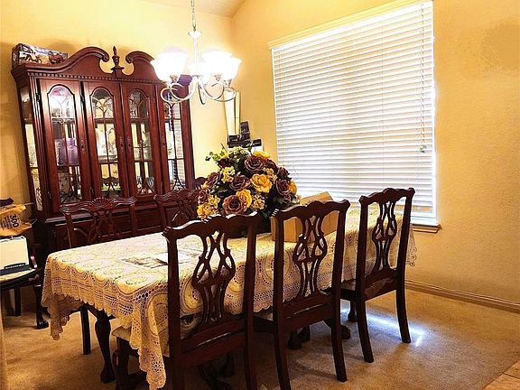 4th image of 5926 Sunflower Prairie Ct