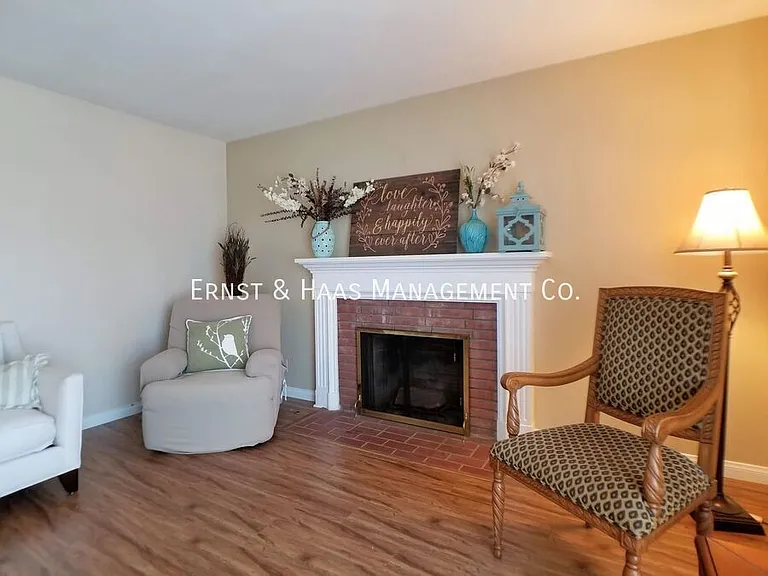 7619 Suva St — Photo 6