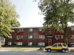 225 1st St E #1, Newhall, IA 52315