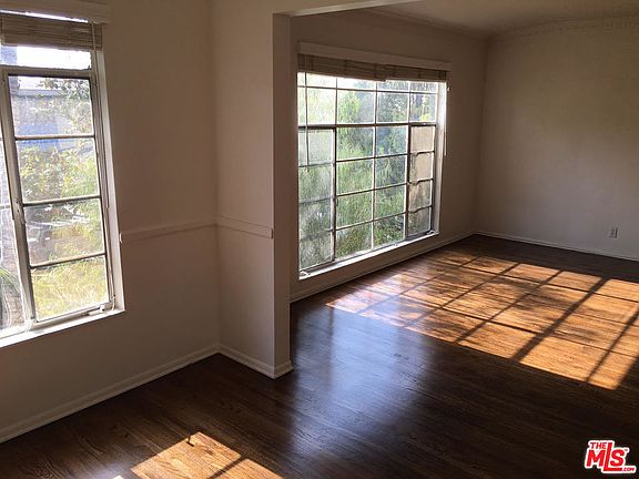 3rd image of 1321 N Laurel Ave APT 5