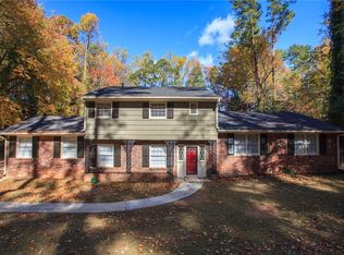 2883 Lake Shore Dr, College Park, GA 30337