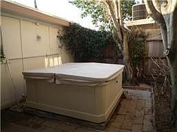 3rd image of 3335 Continental Dr