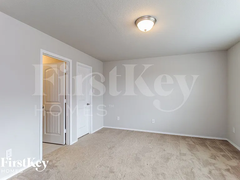 7525 Boat Wind Rd — Photo 11