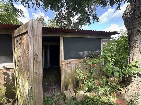 3rd image of 4807 Redfish Reef Dr