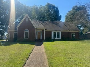 279 Schrader Ln, Collierville, TN 38017