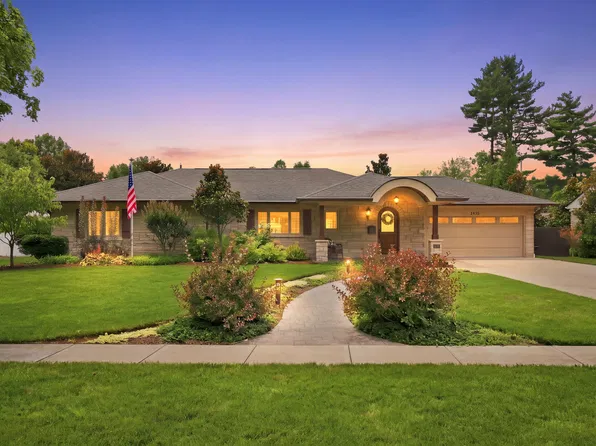 1436 Lakewood Dr, Lexington, KY 40502