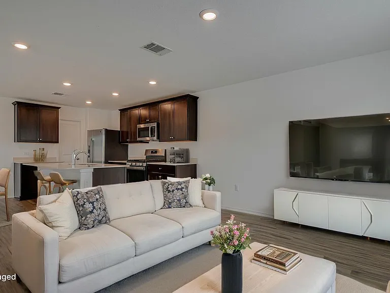 7212 Dancing Wind Ln — Photo 8