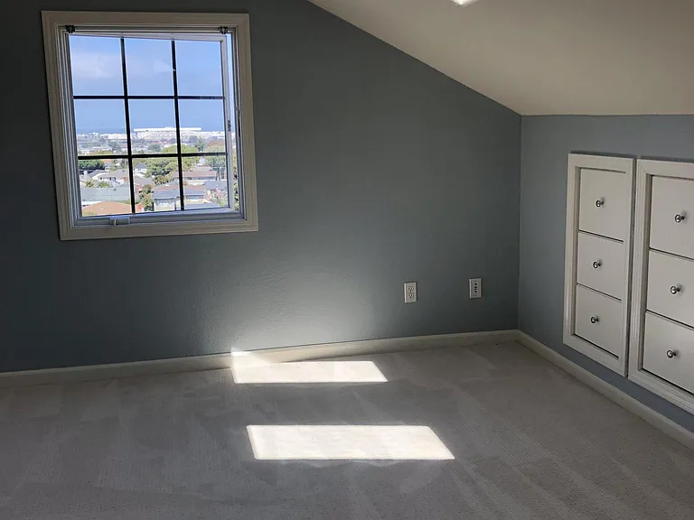 1792 Juniper Ave — Photo 10
