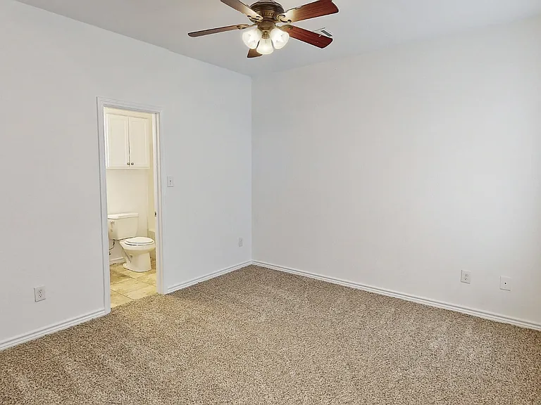 306 Holik St — Photo 11