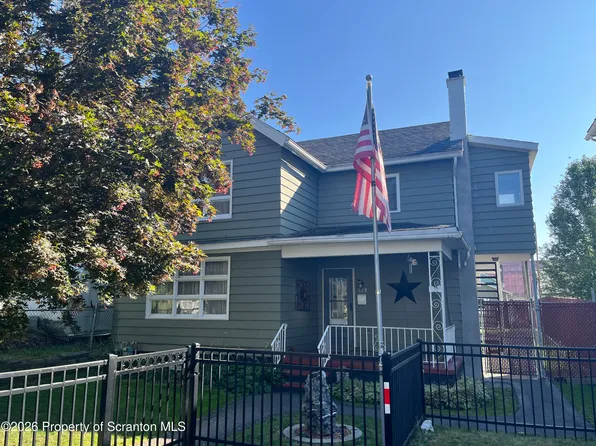 328 E Elm St, Scranton, PA 18505