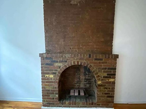 2nd image of 144 W 10th St APT 14