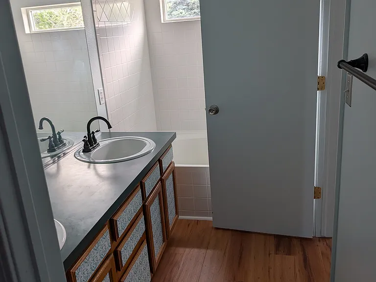 7242 Allens Park Dr — Photo 17