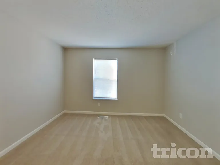 131 Quiet Grove Dr — Photo 9