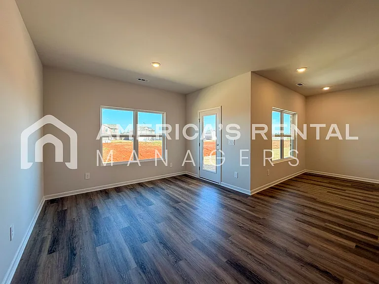 171 Keller Dr — Photo 29