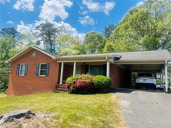 3rd image of 505 Belvue Dr
