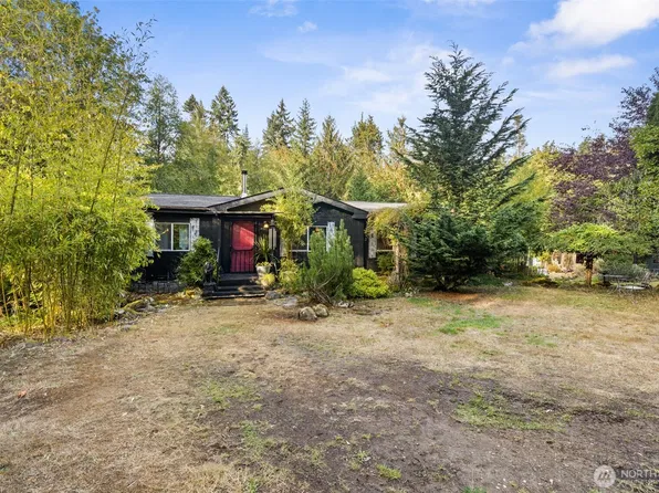 1388 E Elliot Creek Road, Port Angeles, WA 98362