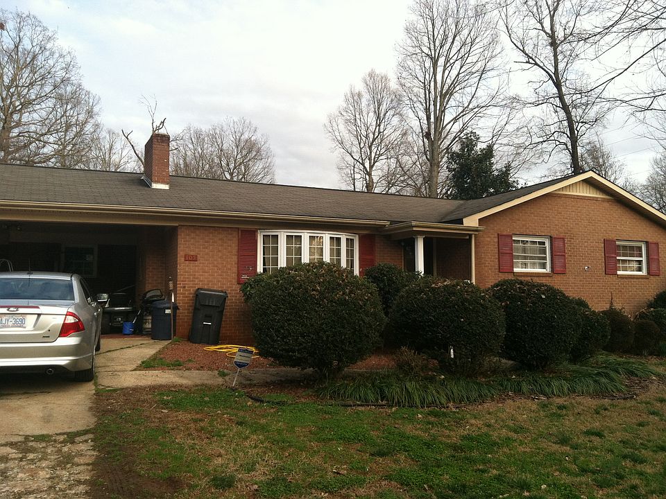 1st image of 105 Dallas Ln