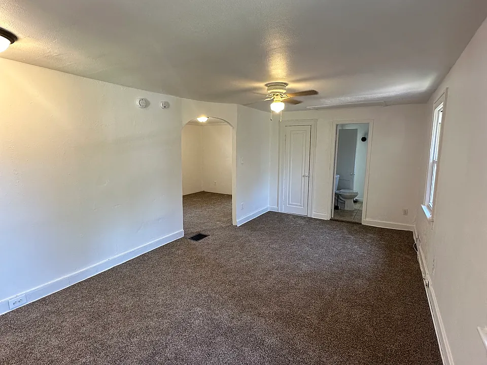 41 Ridge St