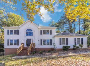 840 Deer Oaks Dr, Lawrenceville, GA 30044