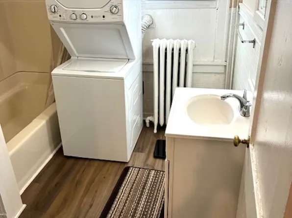 2 Stow Ave Unit 1, Troy, NY 12180