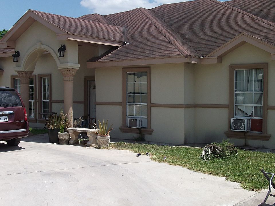 1st image of 425 Pantera Dr