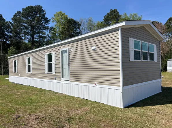 17920 Brandon Rd, Laurinburg, NC 28352