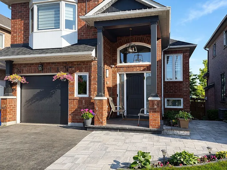 19 Lacroix Ct #BASEMENT — Photo 1