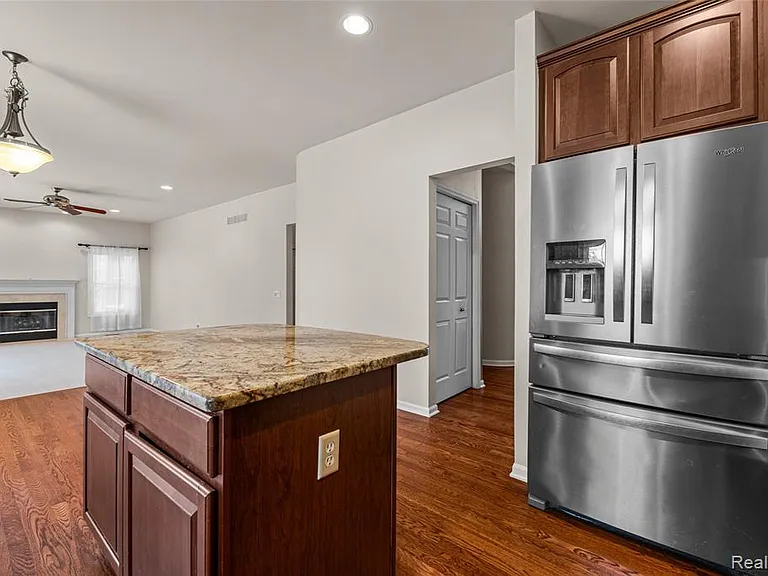3904 Kaeleaf Rd — Photo 17
