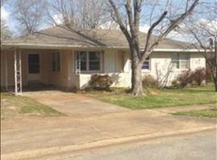 1316 Pardew St, Jonesboro, AR 72401
