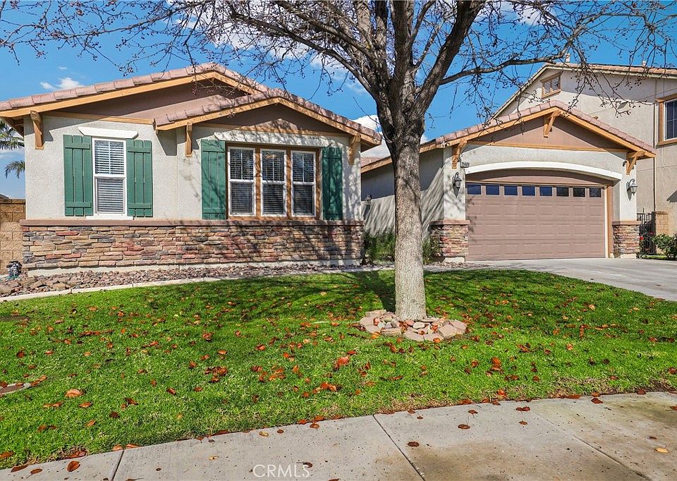 1st image of 29408 Tremont Dr