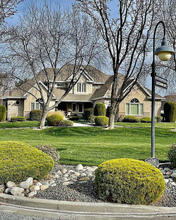 1st image of 1016 Wildwood Way