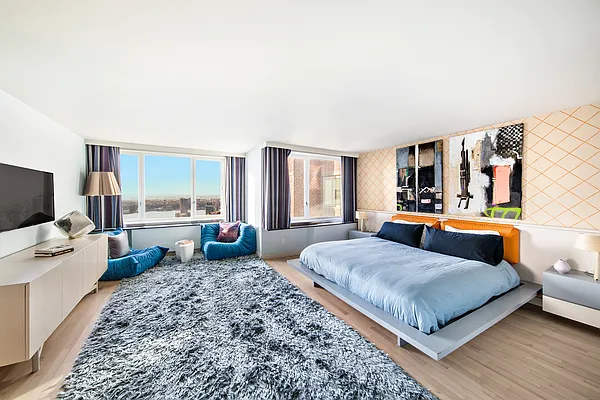 Sold by Douglas Elliman | media 9
