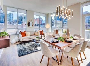 405 W Superior St #1504, Chicago, IL 60654