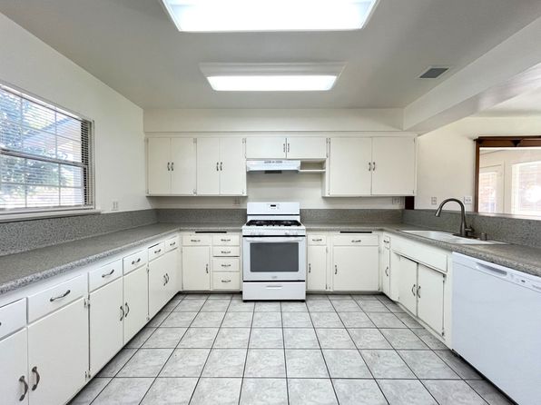 3438 Maine Ave #1