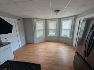 116 Willow St APT 1, Meriden, CT 06450