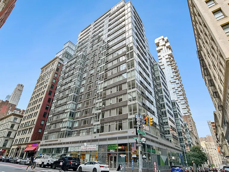 88 Leonard — Photo 30