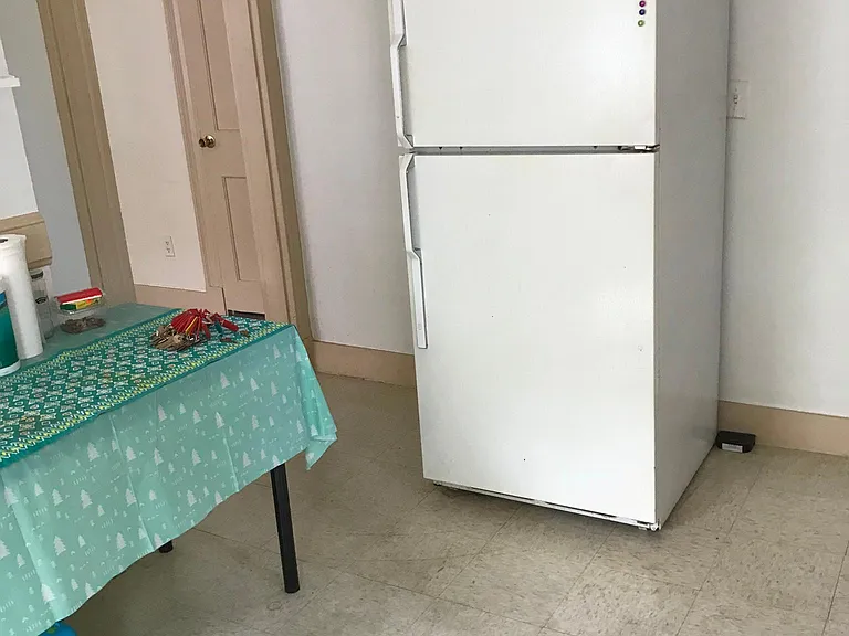 527 Orange St — Photo 3