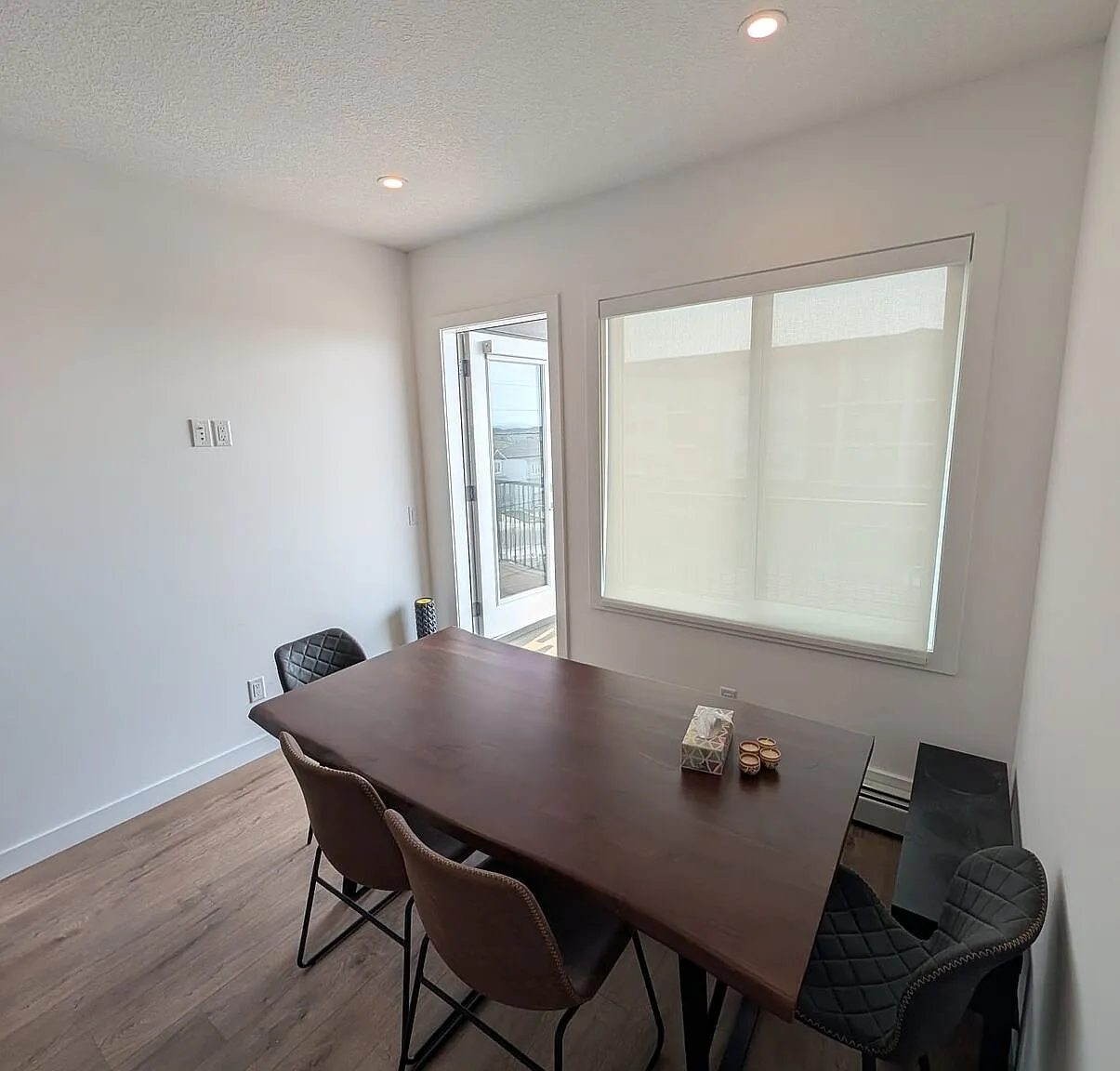 Modern 2 Bedroom + Den Condo with Underground Parking in Skyview Ranch (IP059) — Photo 4