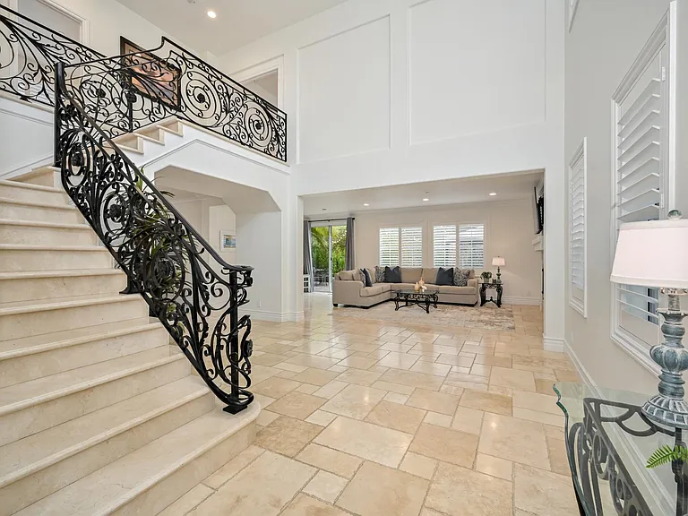 32732 Camaron — Photo 18