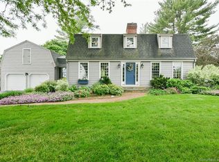 169 Highcrest Rd, Wethersfield, CT 06109