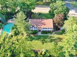 1 Woodsend Dr, Matawan, NJ 07747