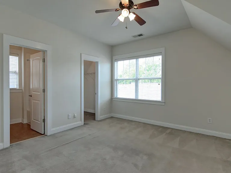 1912 Lela Ave — Photo 28
